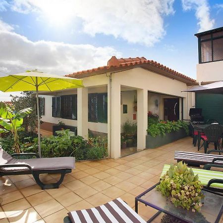 Suites Pinto Coelho Caniço Exterior foto